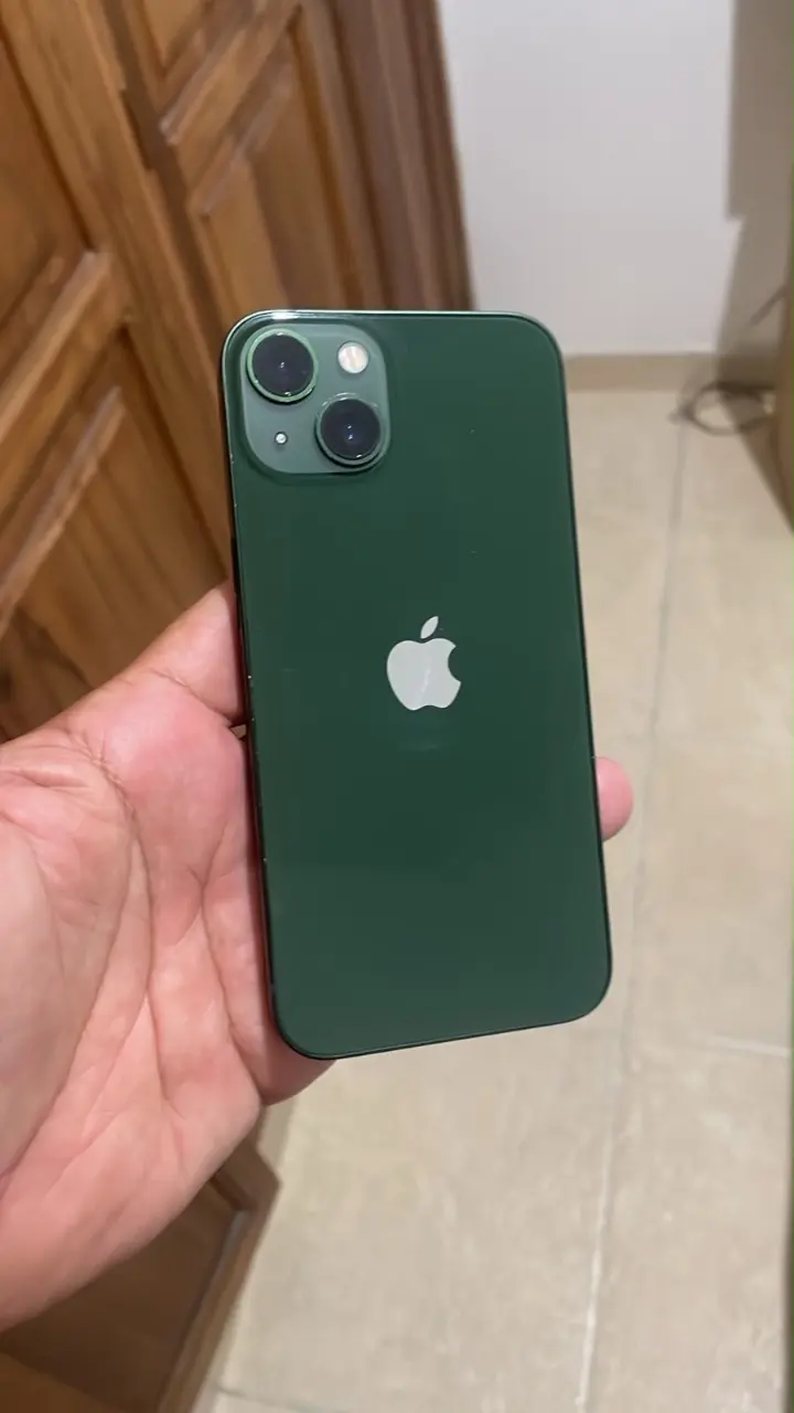 iPhone 13