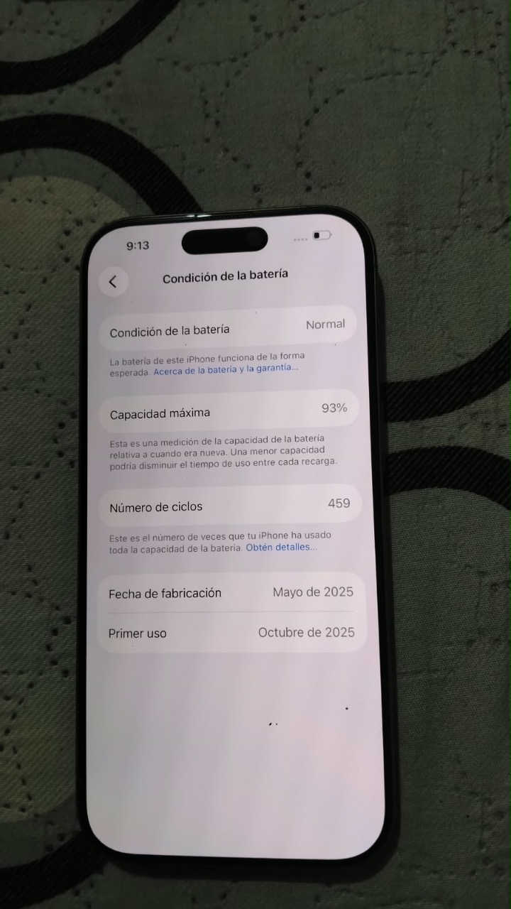 iPhone 16 pro 128gb, foto 2 de 2