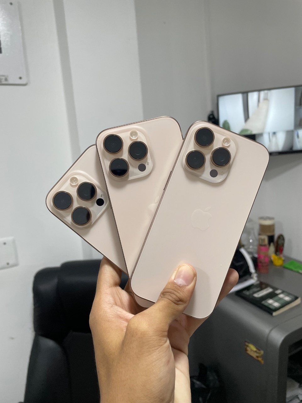 iPhone 16 pro 128gb 