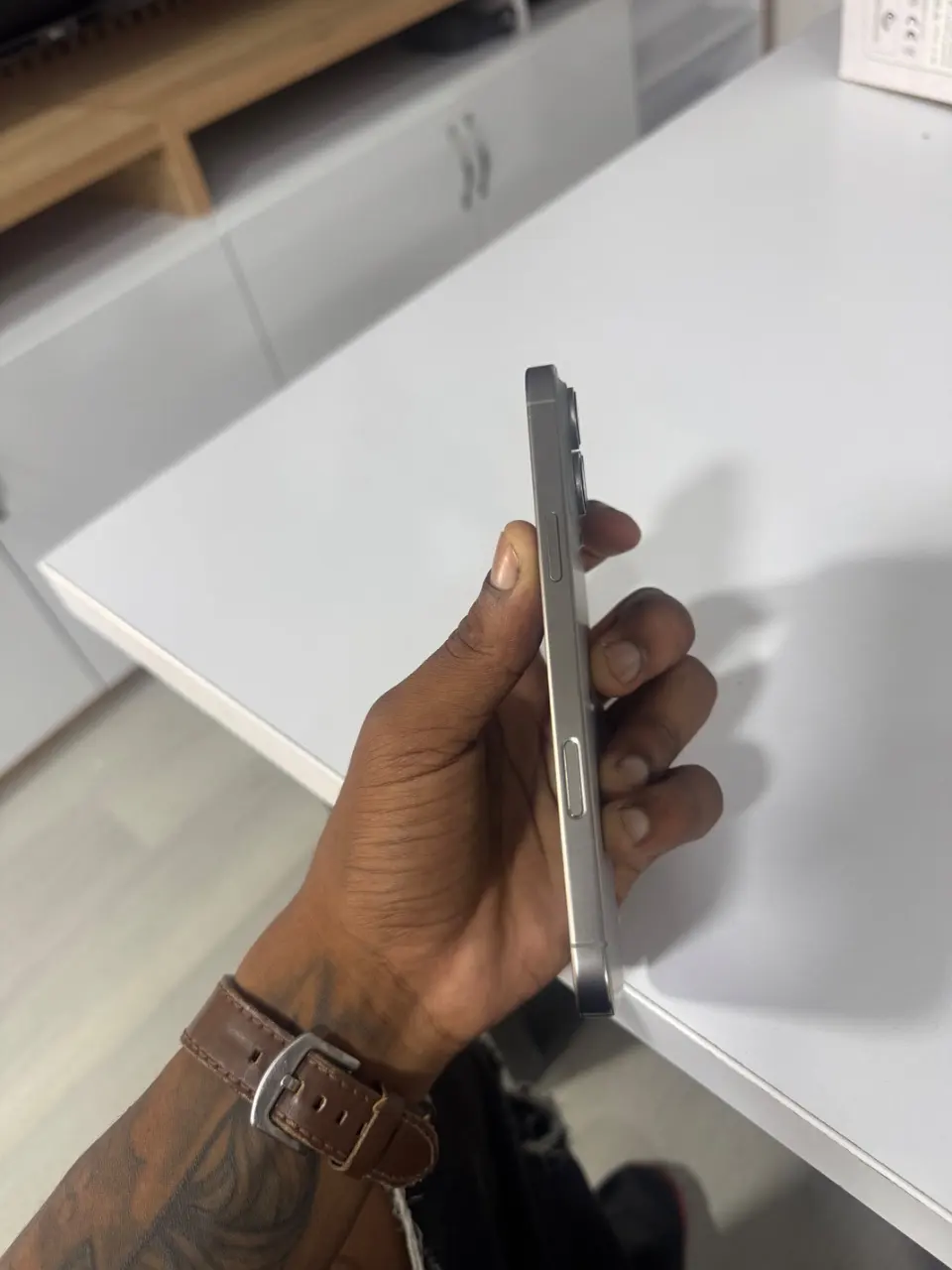 iPhone 16 pro Max, foto 4 de 6
