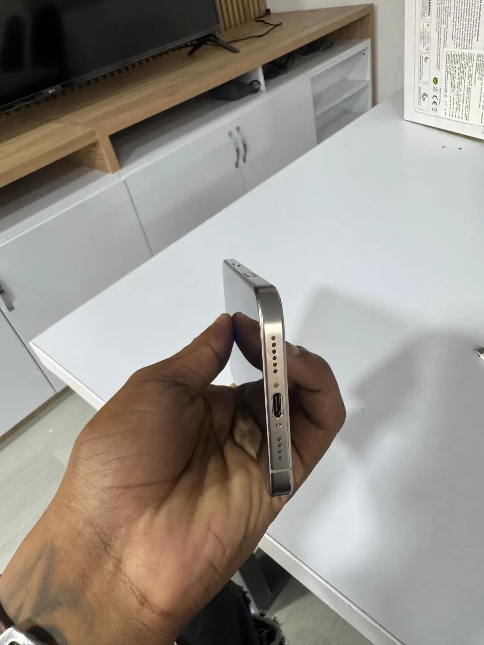 iPhone 16 pro Max, foto 5 de 6