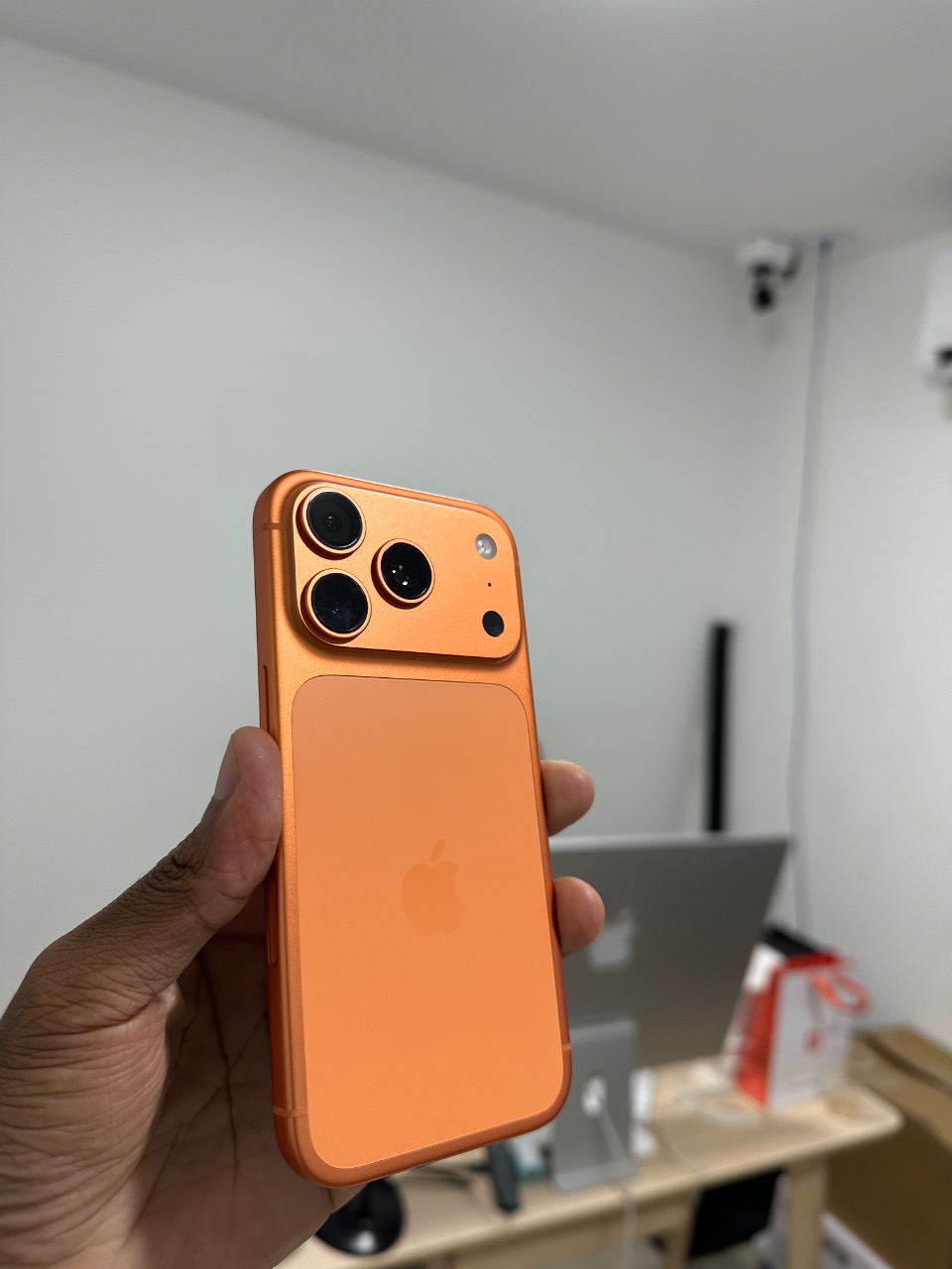 iPhone 17 pro 256GB   🍊, foto 2 de 3