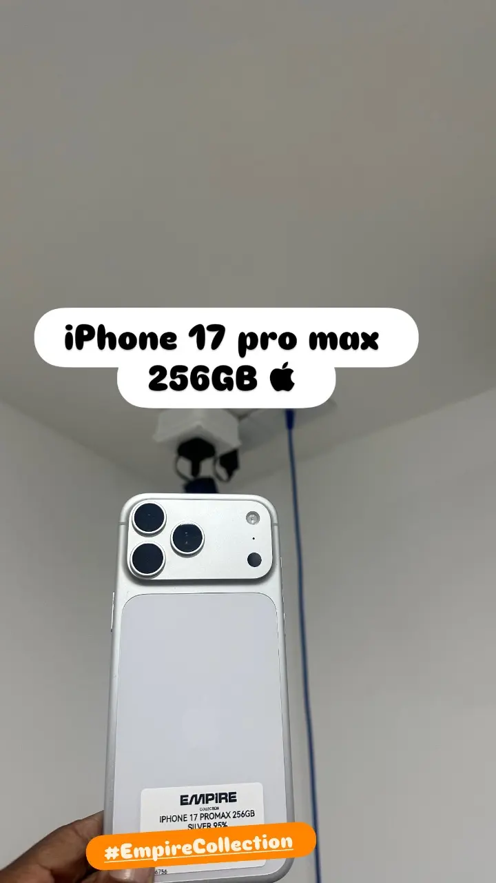iPhone 17 pro max 256GB  Silver